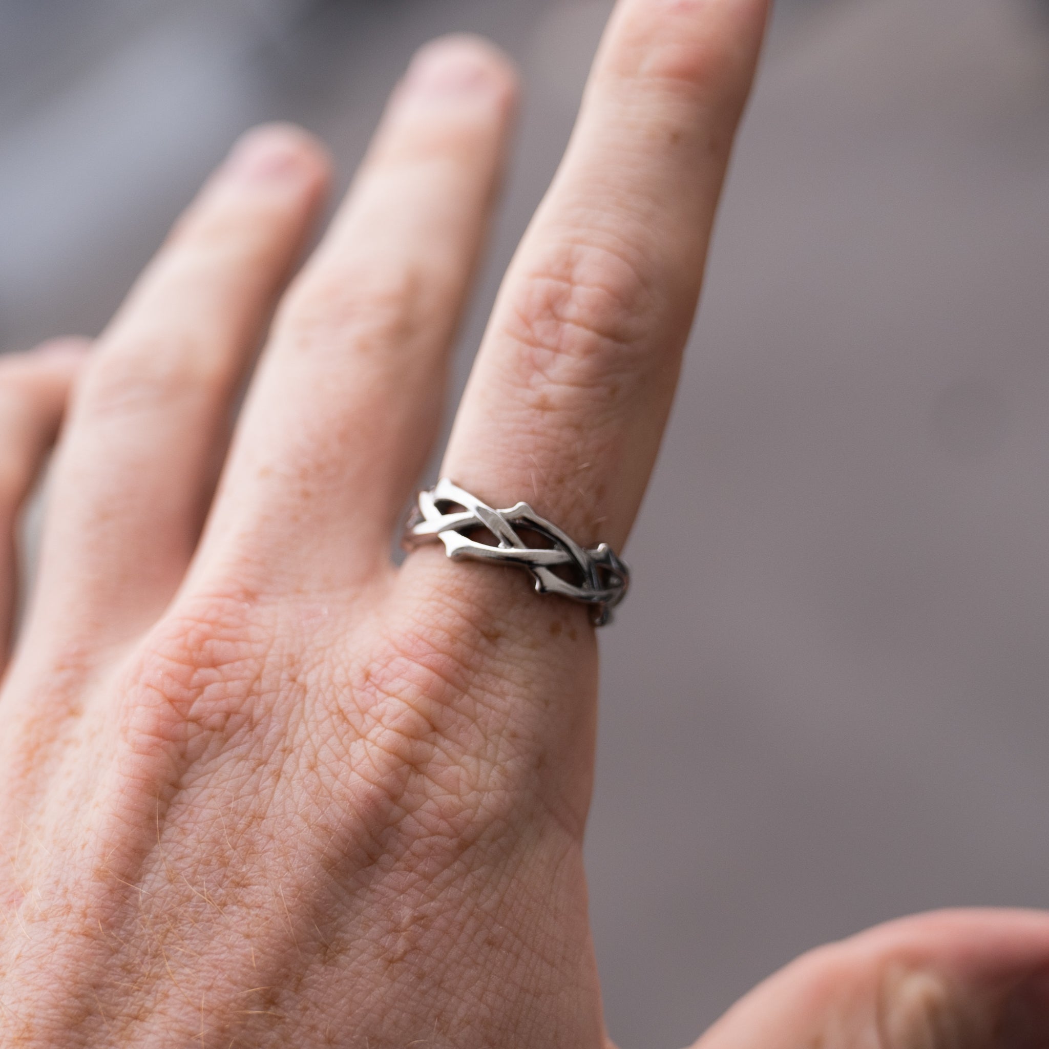 Crown of Thornes Ring